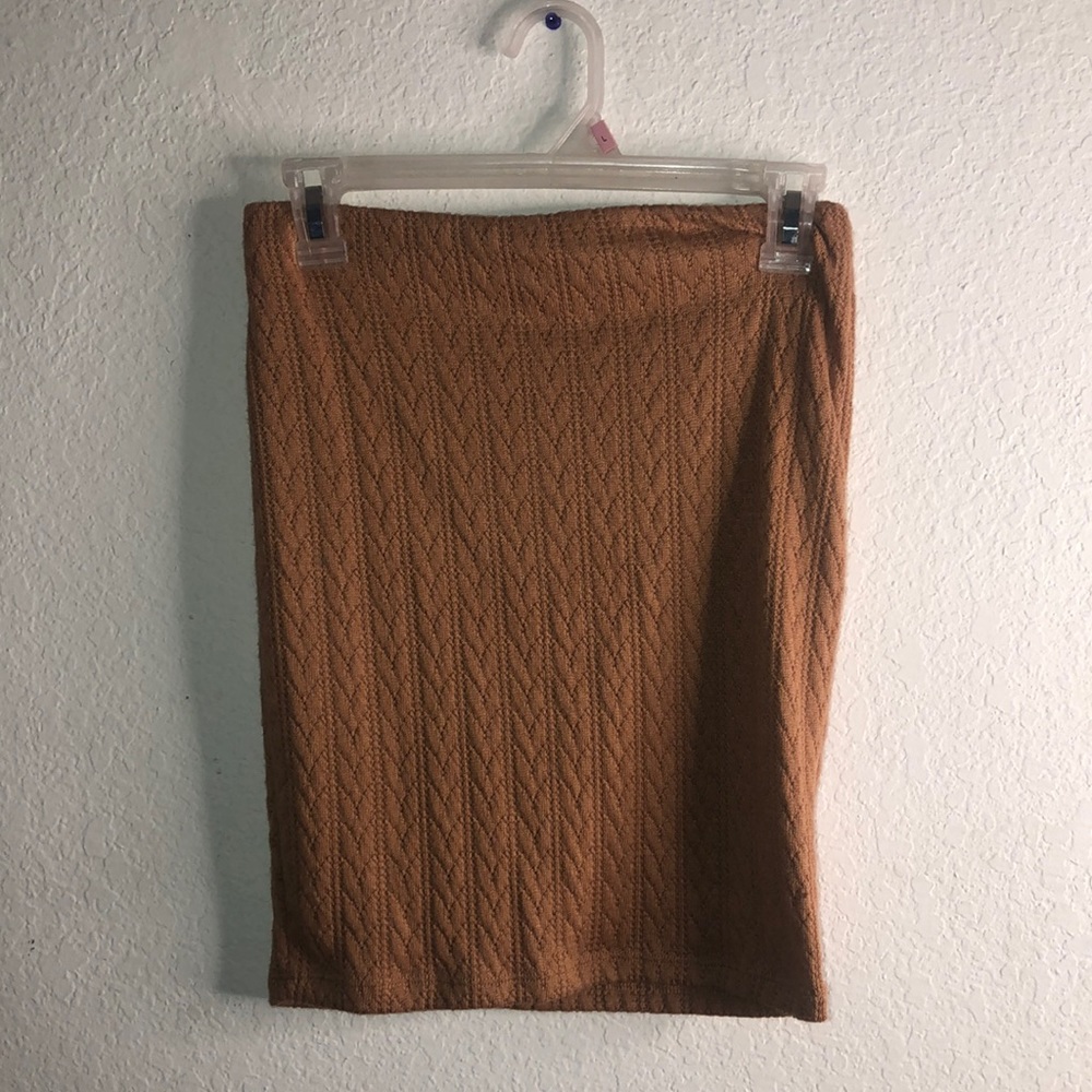 Tan Pencil skirt stretch martial